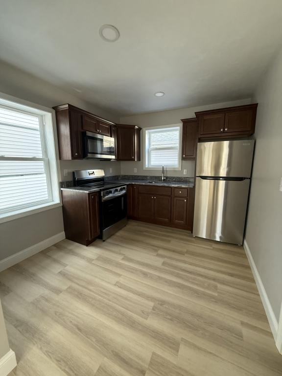 169 Grant St - Photo 3 of 9