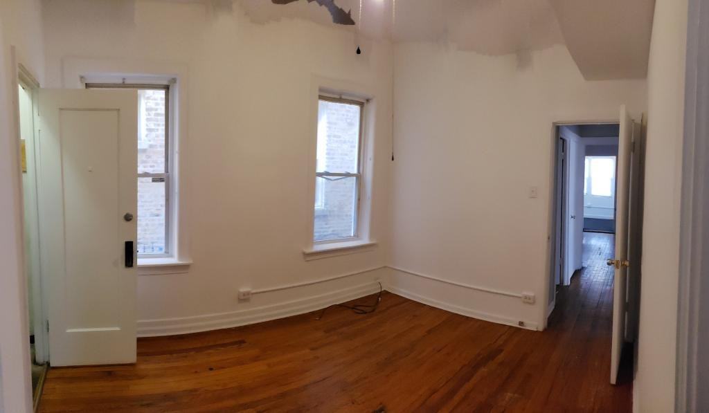 7112 S King Dr - Photo 3 of 10