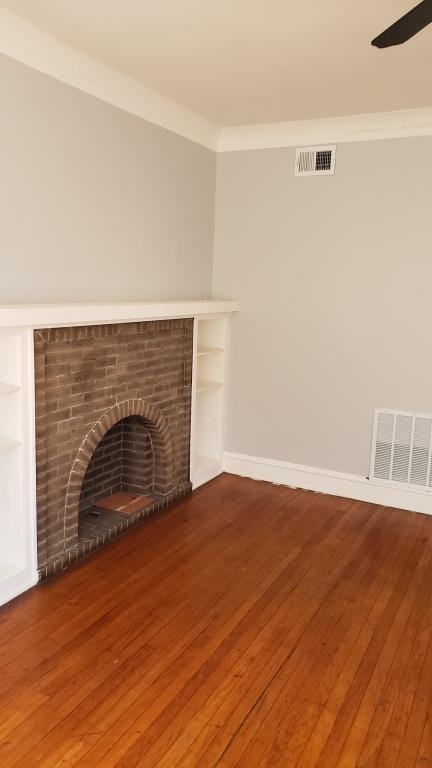 7112 S King Dr - Photo 4 of 10