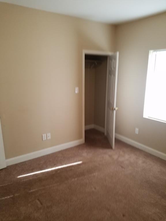 3114 5th Ave - Photo 5 of 15