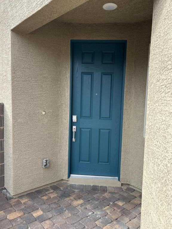 2825 Overlook Brook St - Photo 4 of 42