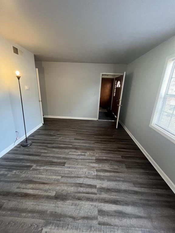 2864 Cheney St #2 - Photo 3 of 8