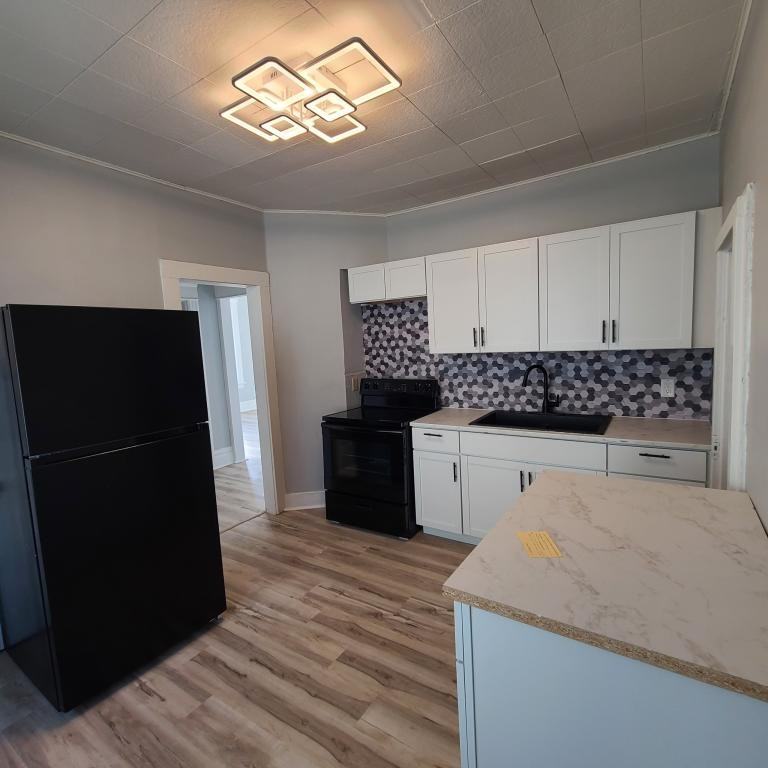 2616 S Harrison St - Photo 3 of 16