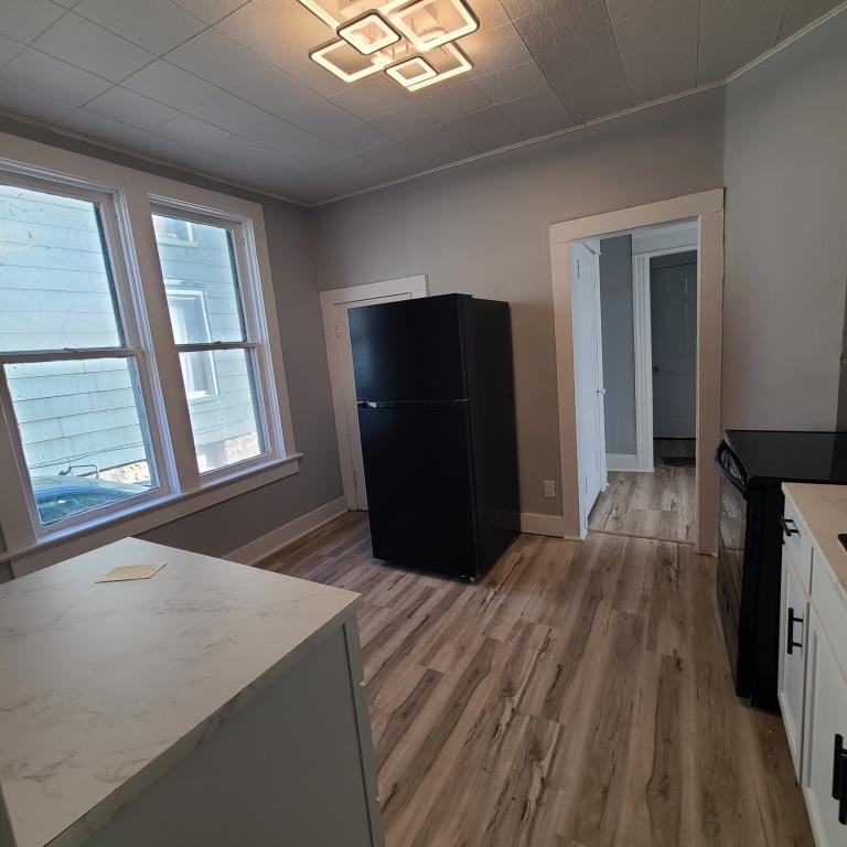 2616 S Harrison St - Photo 5 of 16