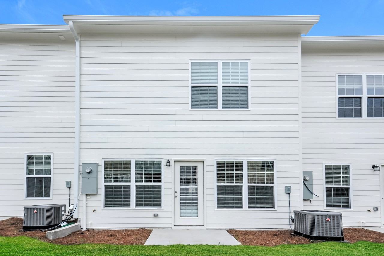 20 Jackson Ct - Photo 7 of 38