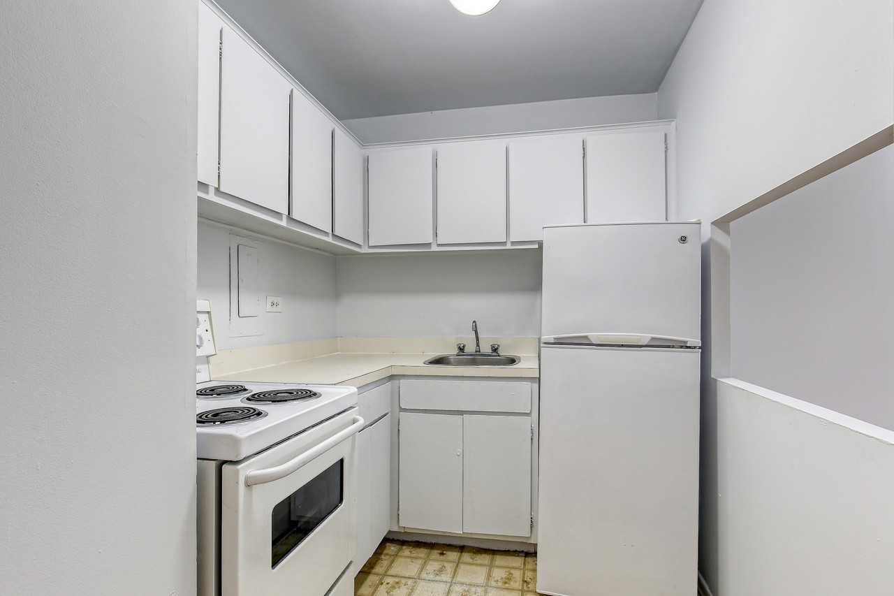 1570 Rue Saint-Timothée — photo 1
