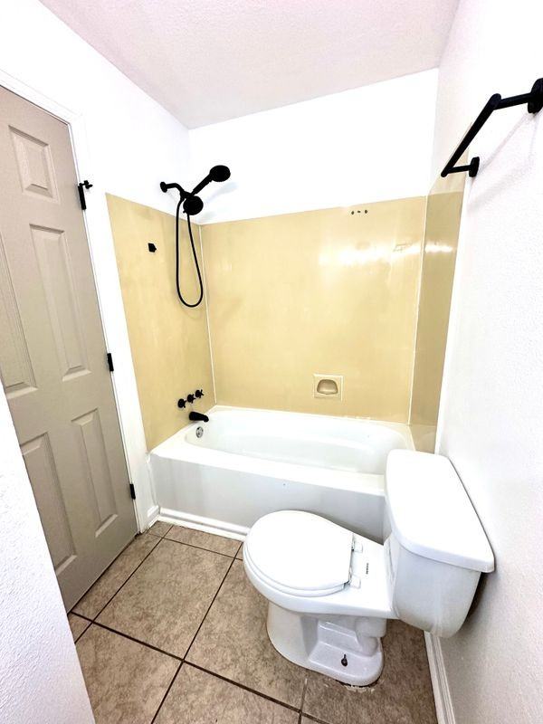 1308 Cartier Dr ##B - Photo 2 of 12