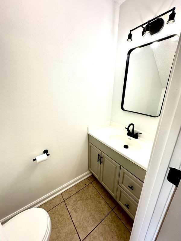 1308 Cartier Dr ##B - Photo 7 of 12