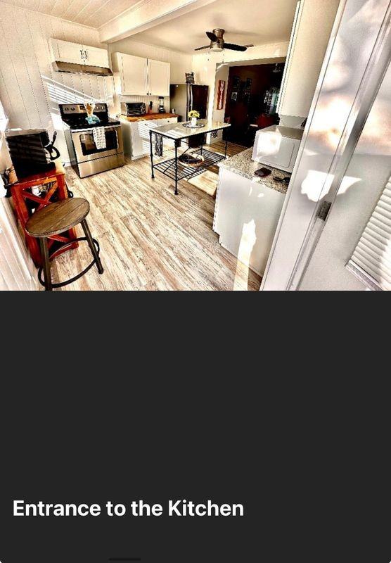 136 S Oleander Ave - Photo 7 of 35