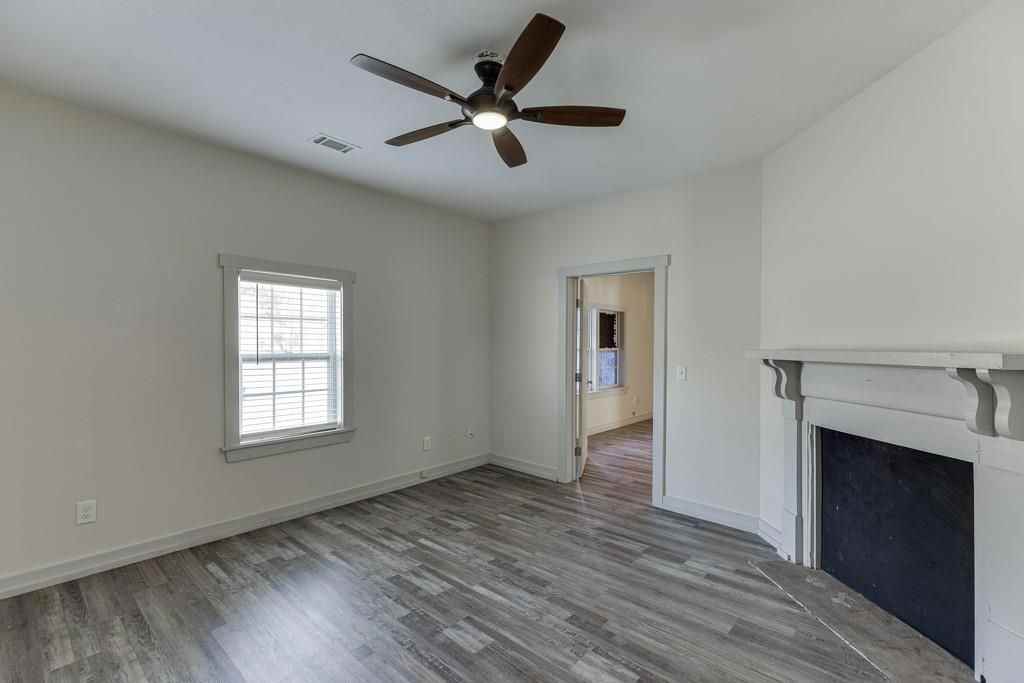 1051 Gage Dr - Photo 6 of 50