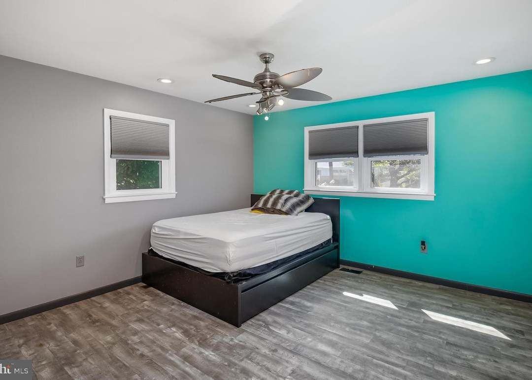 855 Elm St - Photo 6 of 12