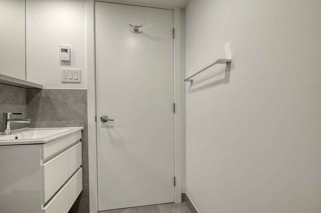 3460 Peel Street - Photo 5 of 50