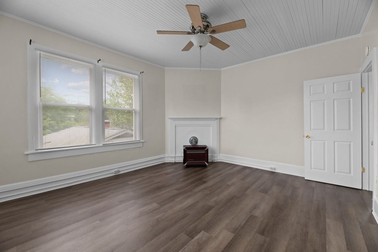 1821 Spencer Ave #B - Photo 6 of 22