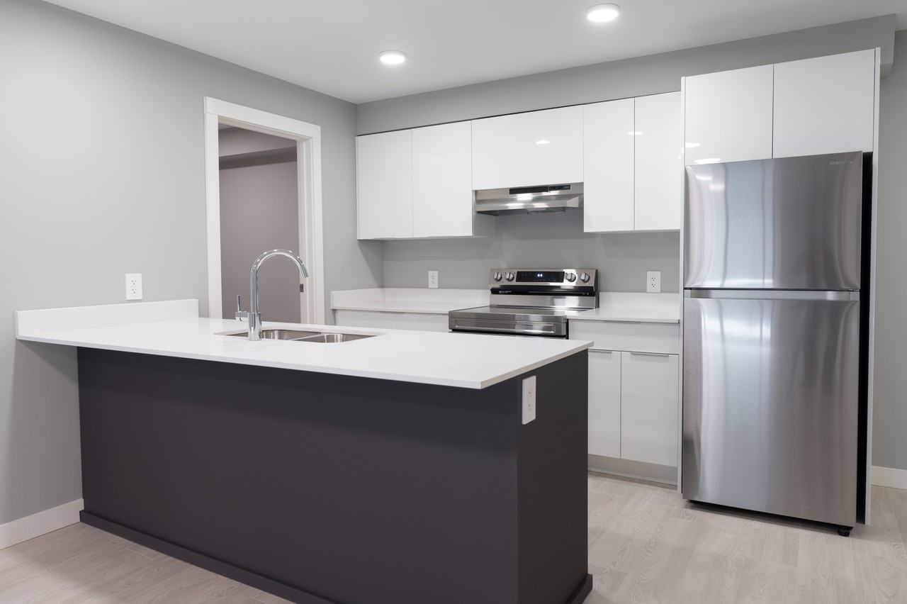 Nest - Photo 3 of 14