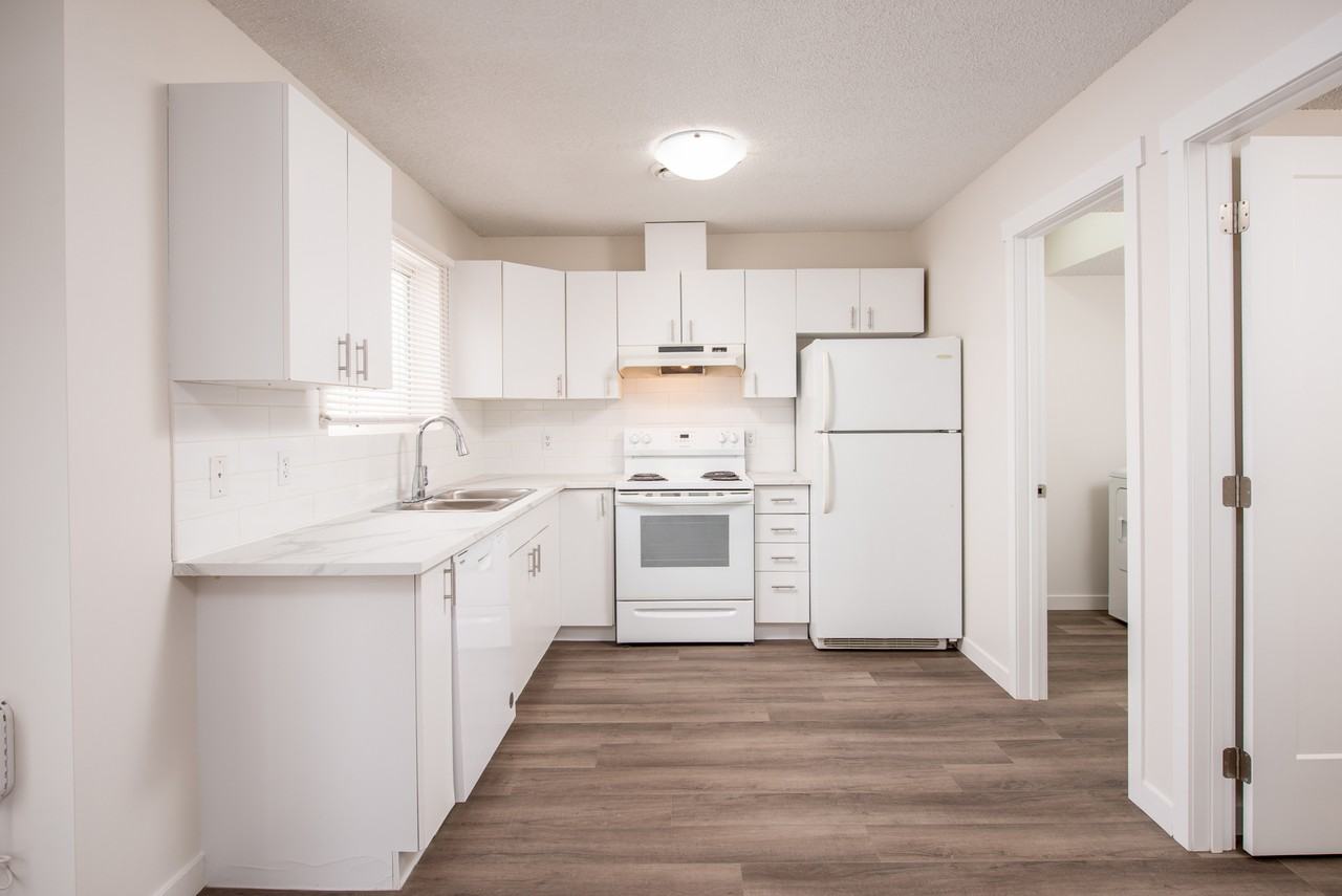 Bridgeport Village - Photo 5 of 31