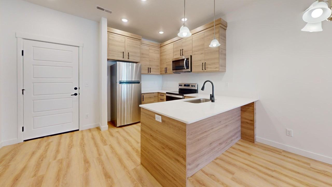 1136 Ws #102 - Photo 4 of 20