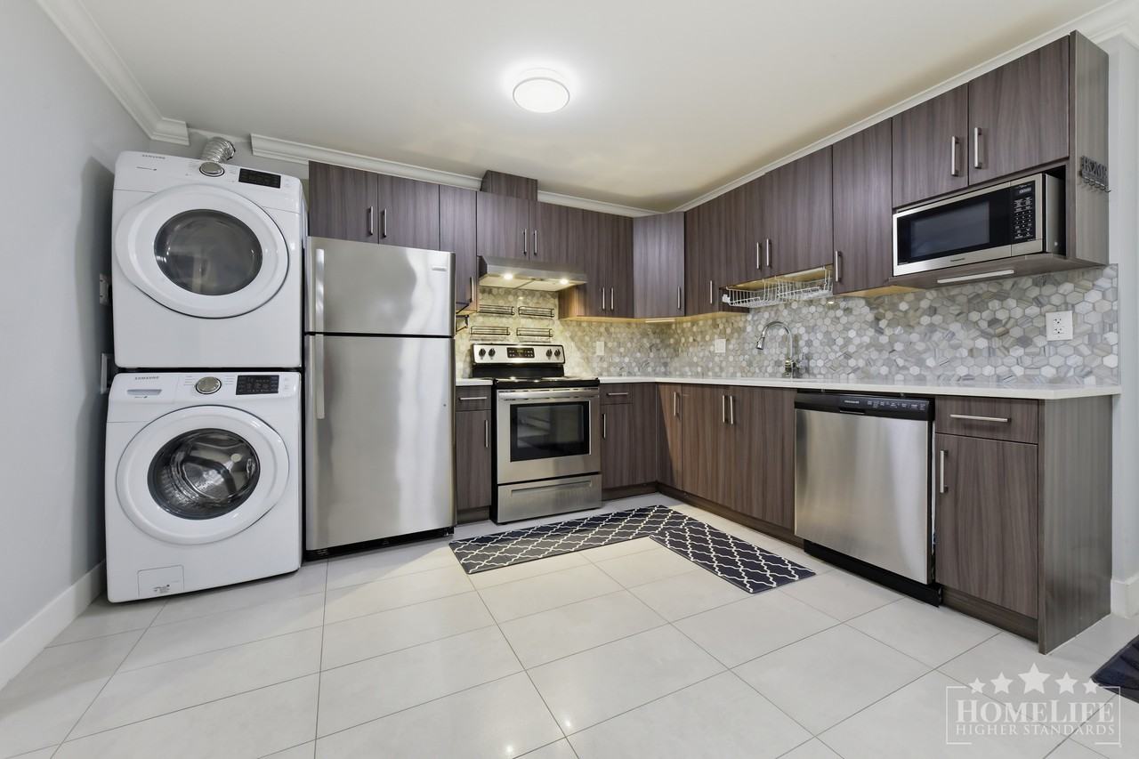 14032 60 Ave - Photo 6 of 15