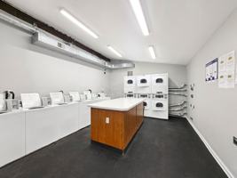 featured image of 319 Poplar Level Ct #319