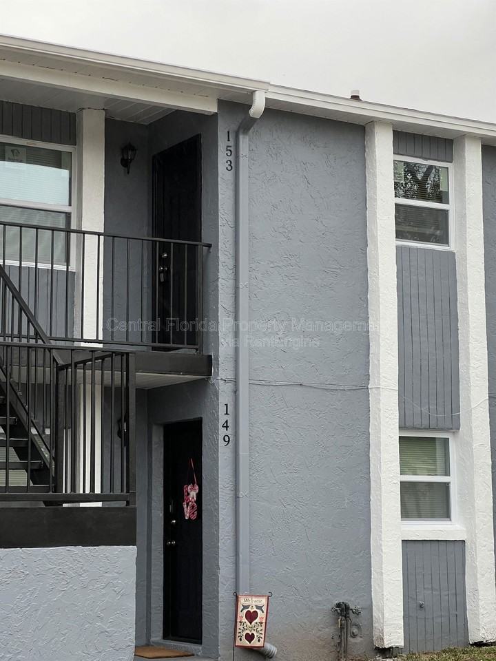 155 Cory Ln - Photo 2 of 15