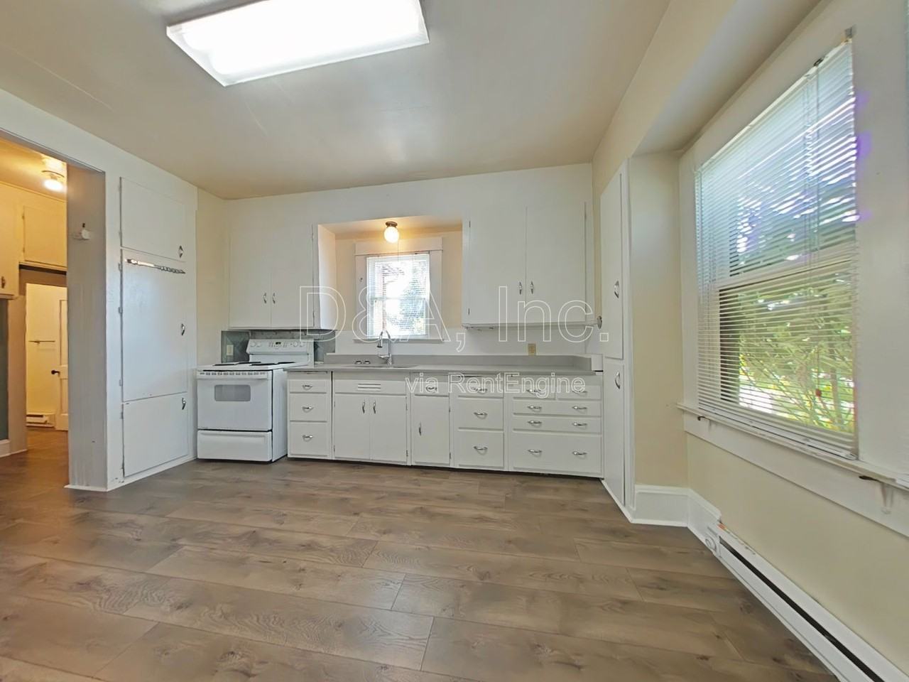 806 Sw Western Blvd - Photo 4 of 12