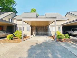 featured image of 876 Sw Maple Tree Dr