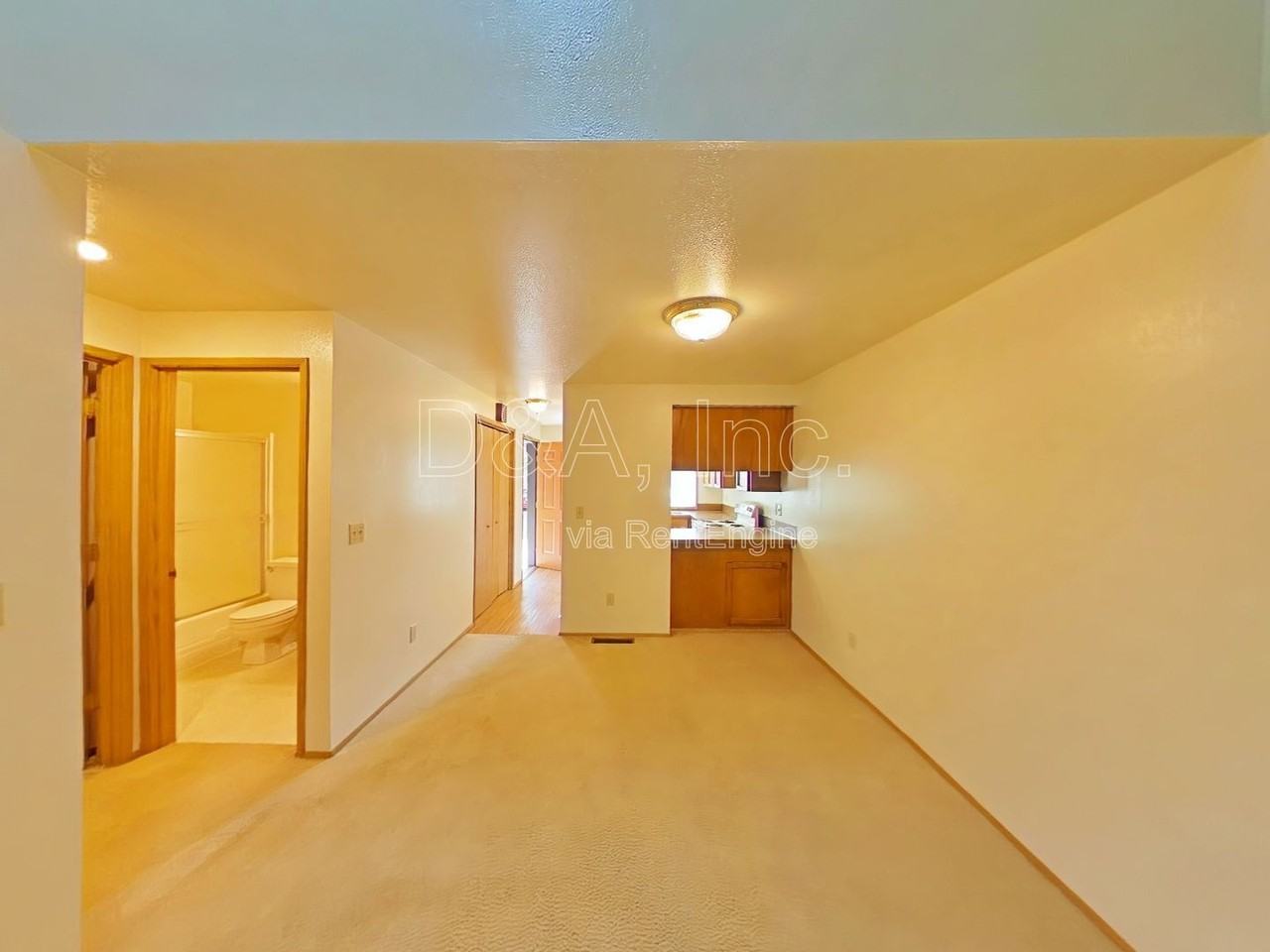 876 Sw Maple Tree Dr - Photo 3 of 12