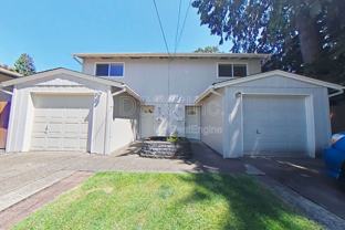 437 Nw 15th St - Photo 1 of 1