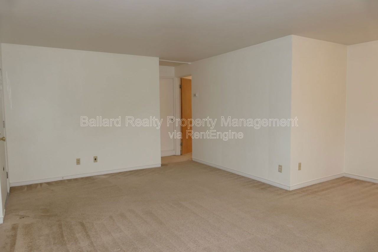 4804 Terrace Dr Ne #4804 - Photo 3 of 14