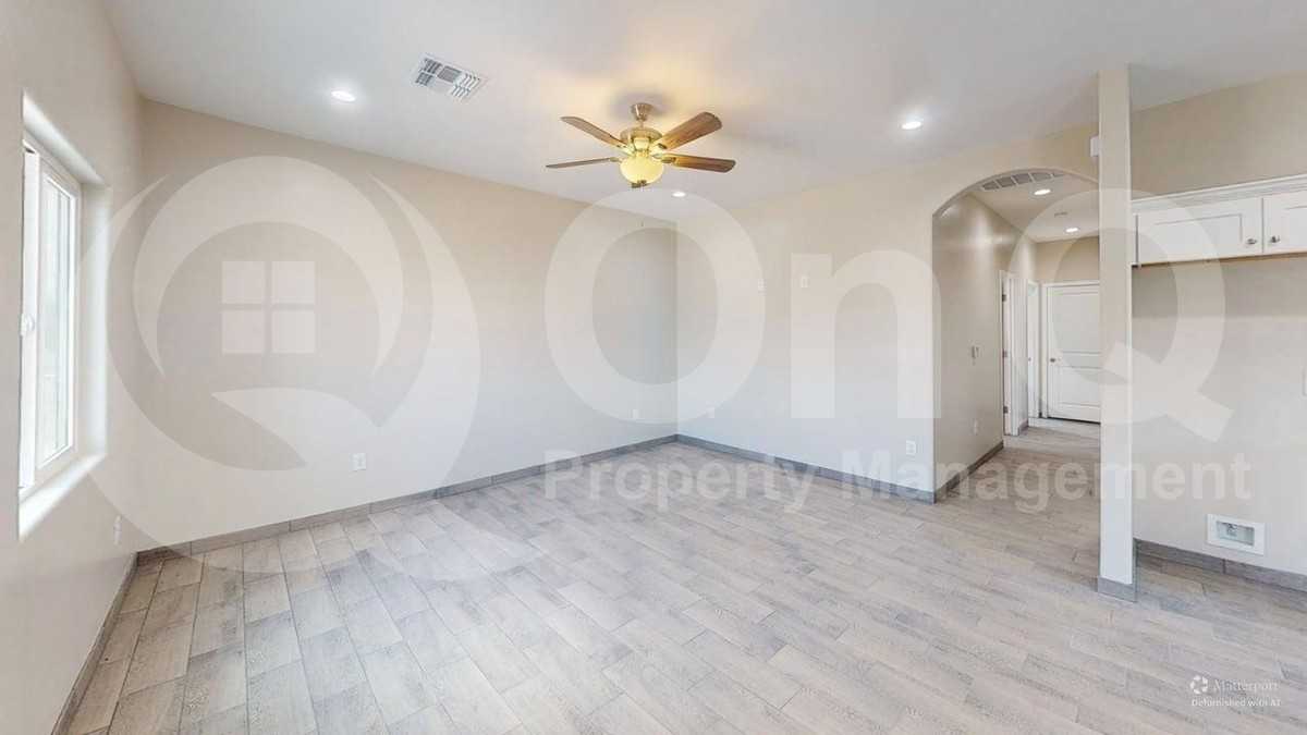 1605 N Yavapai St #1 - Photo 5 of 15