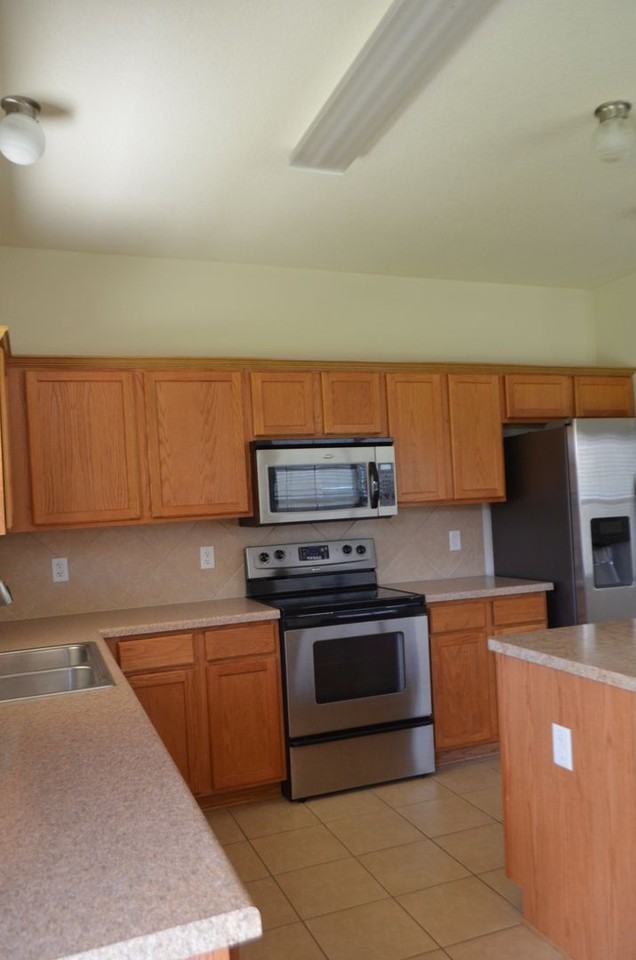 4706 Sydney Harbour Ct - Photo 7 of 18