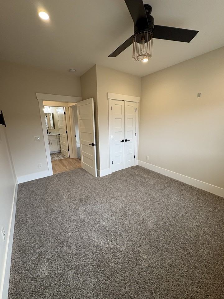 2840 Rustler Dr - Photo 5 of 22