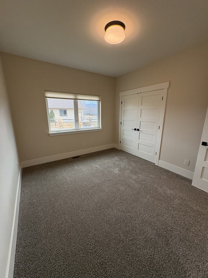 2840 Rustler Dr - Photo 7 of 22