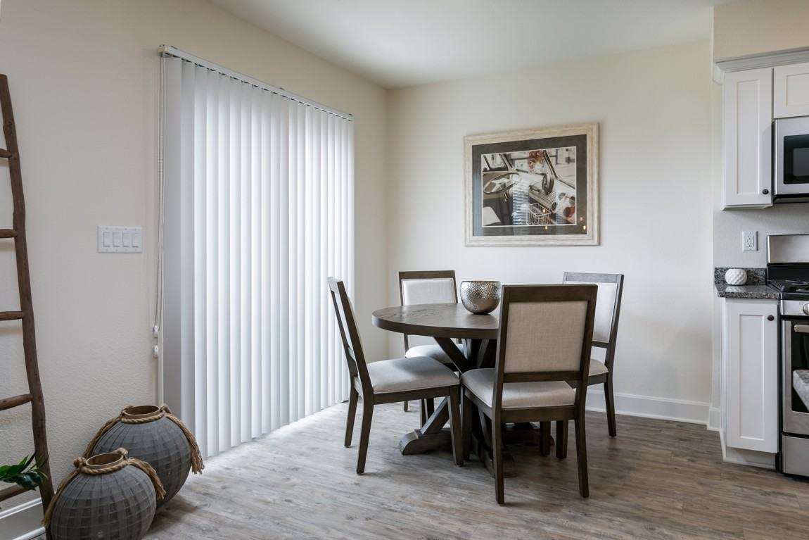 19521 Mulberry Ln - Photo 6 of 20