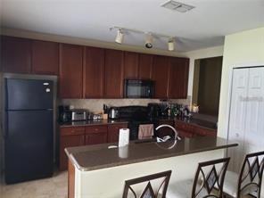 2052 Cypress Bay Blvd