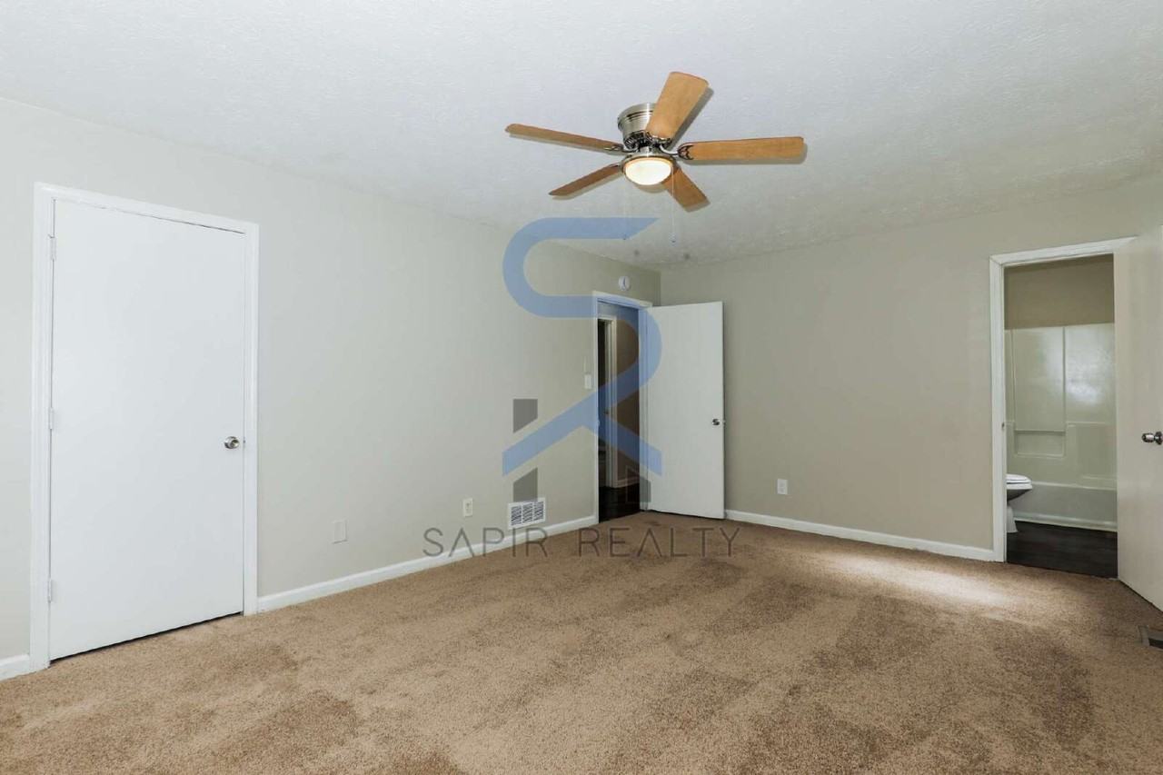 2929 Pine Grove Dr - Photo 5 of 17