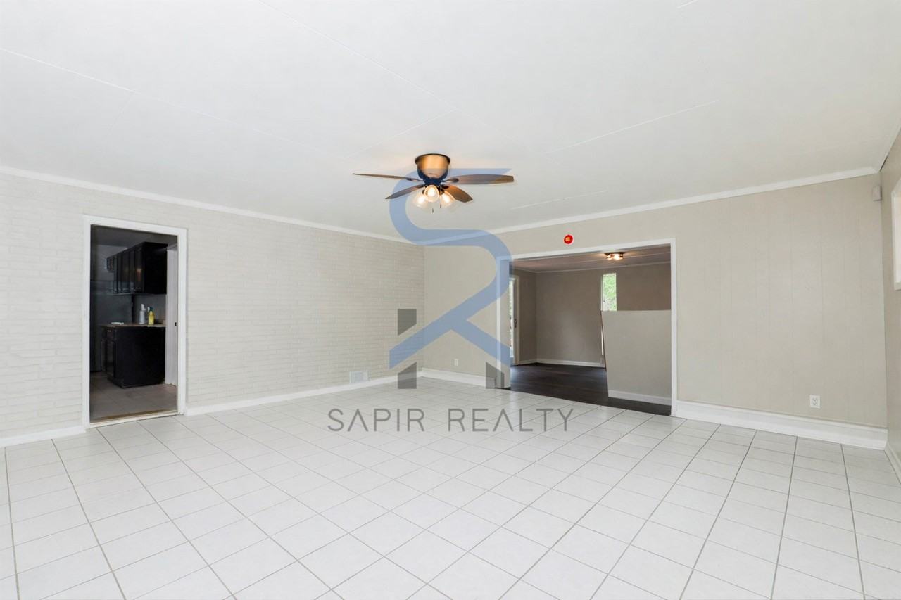 639 Skipper Dr Nw - Photo 6 of 19