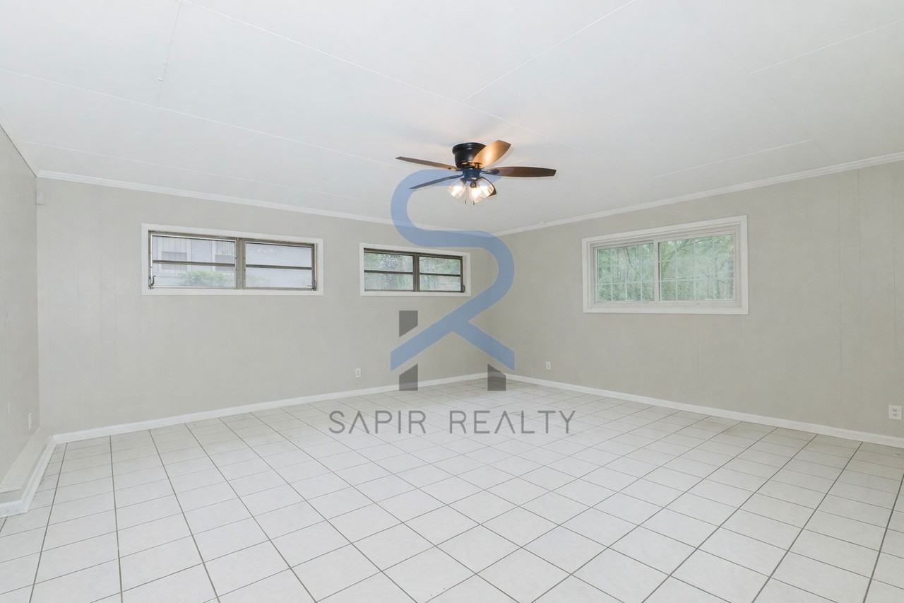 639 Skipper Dr Nw - Photo 7 of 19