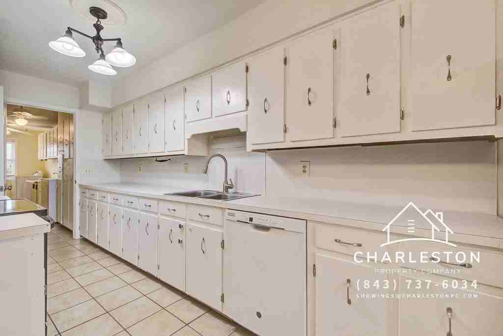 47 Rivers Point Row Unit 3 - Photo 5 of 26