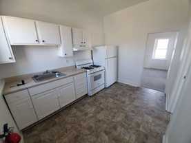 41 Carpenter St #2 - Photo 1 of 1