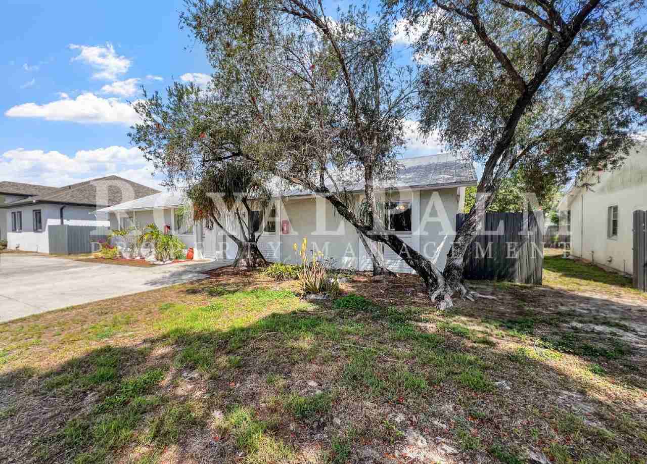 17435 Barbara Dr - Photo 3 of 24