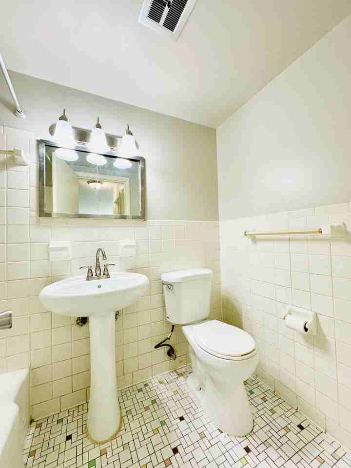 Powderhorn Park Apartments - Photo 7 of 21