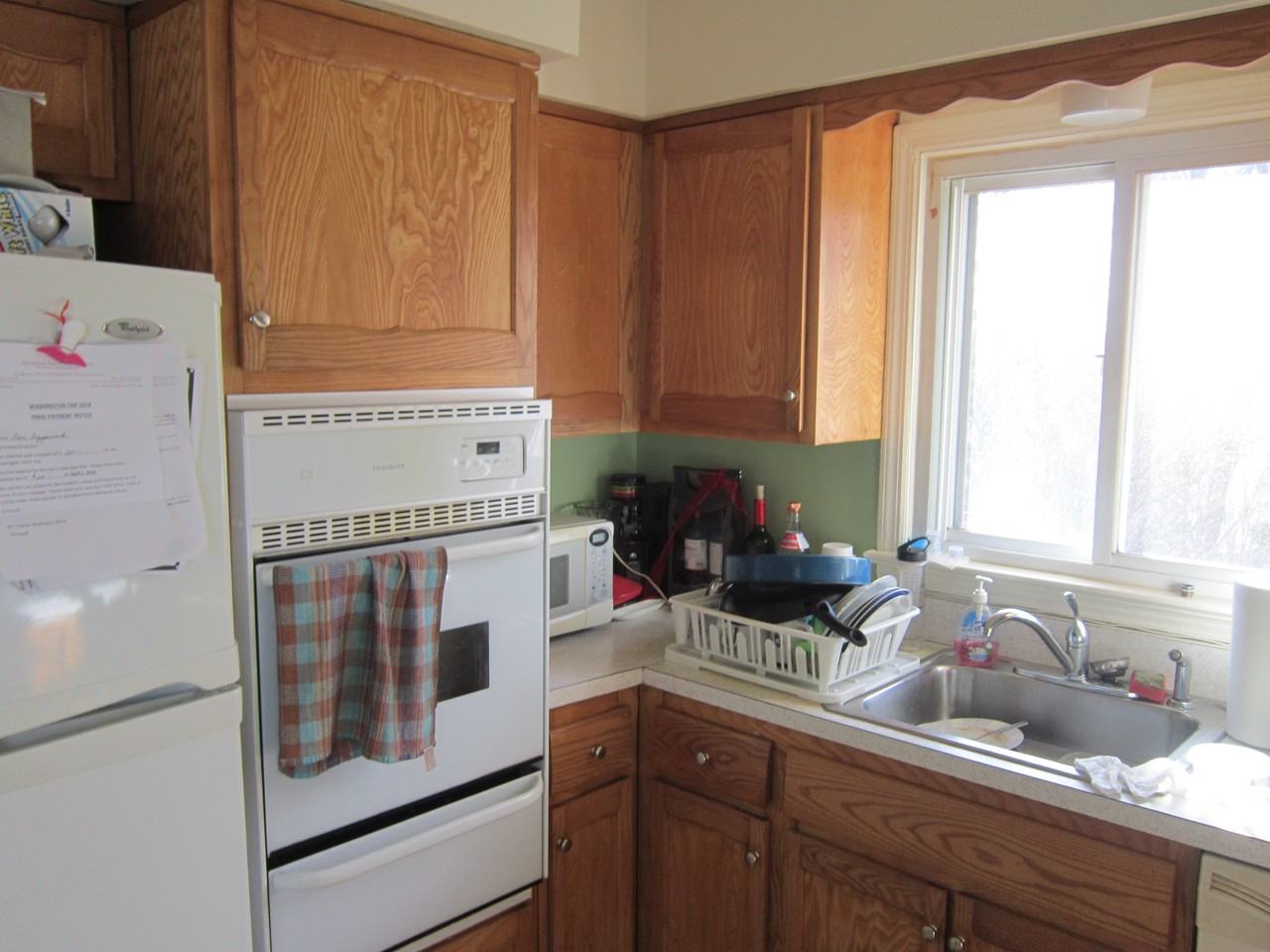 51 Mary Ave - Photo 3 of 10