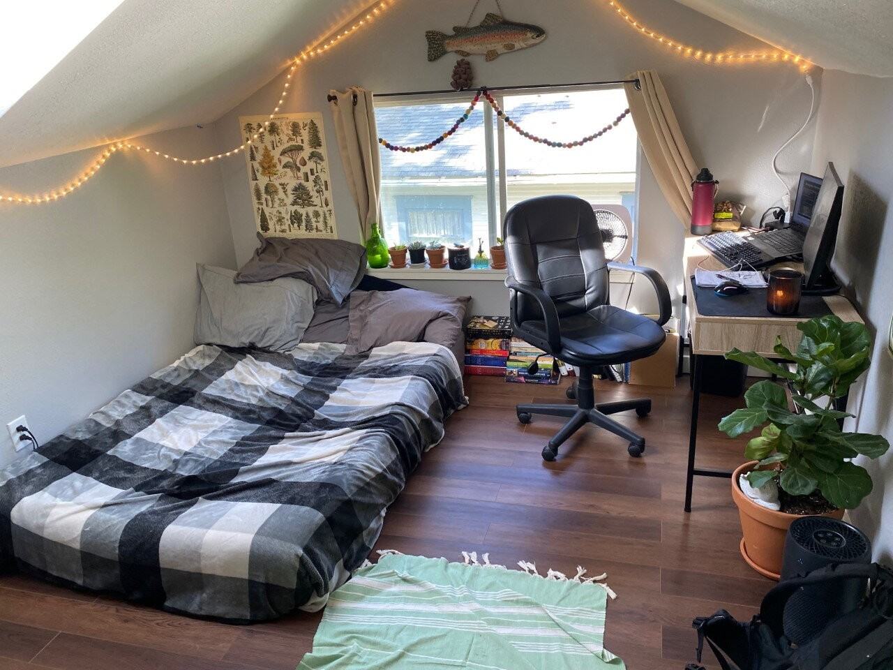 736 N Forest St #101 - Photo 7 of 13