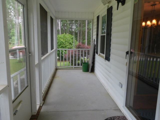 1505A Englewood Rd - Photo 3 of 19