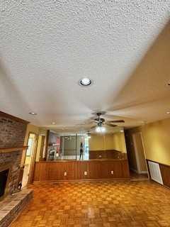1505A Englewood Rd - Photo 7 of 19