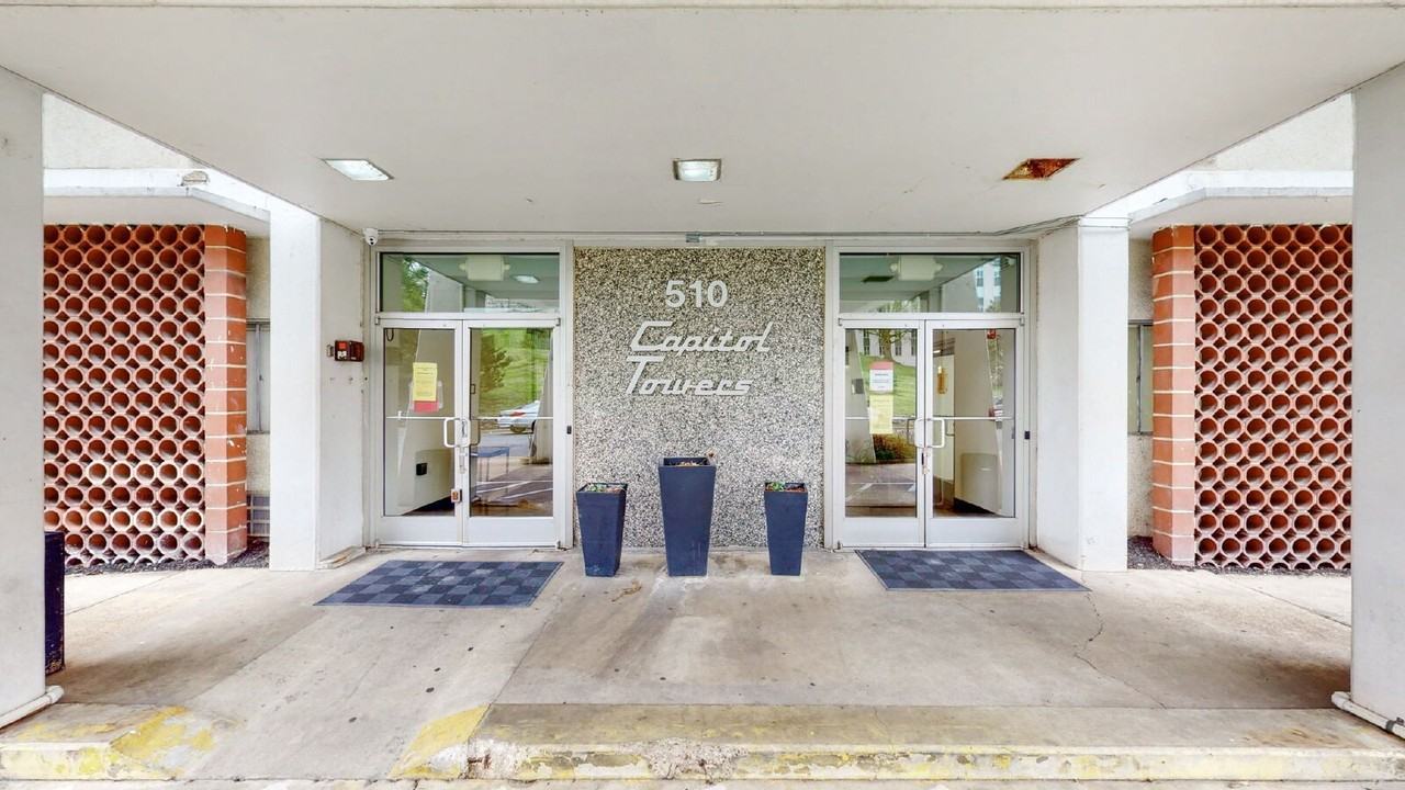 510 Gay St #915 - Photo 4 of 22