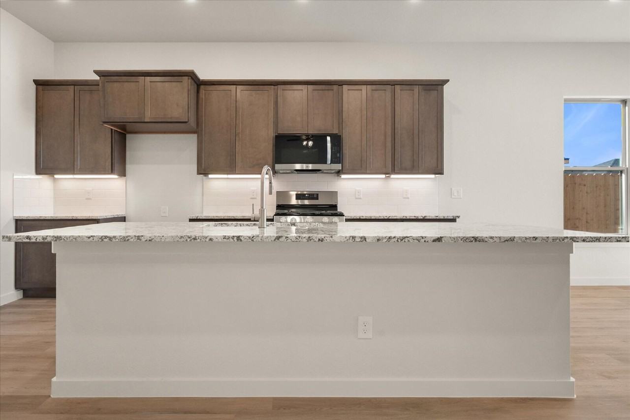 2604 Garland Ave - Photo 3 of 25