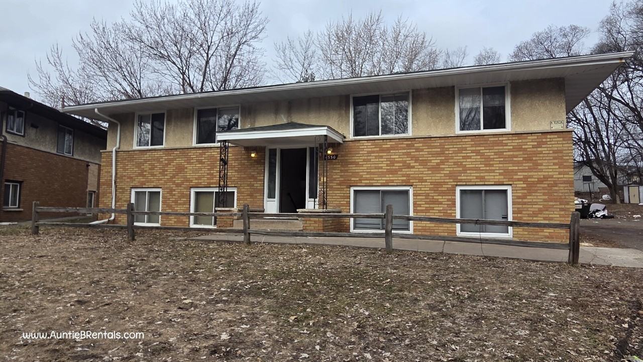 4550 Madison St Ne #4