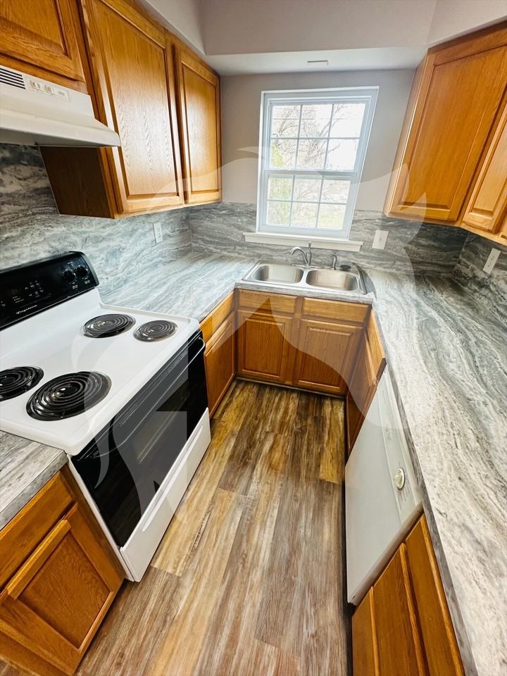 1623 Main St - Photo 5 of 16