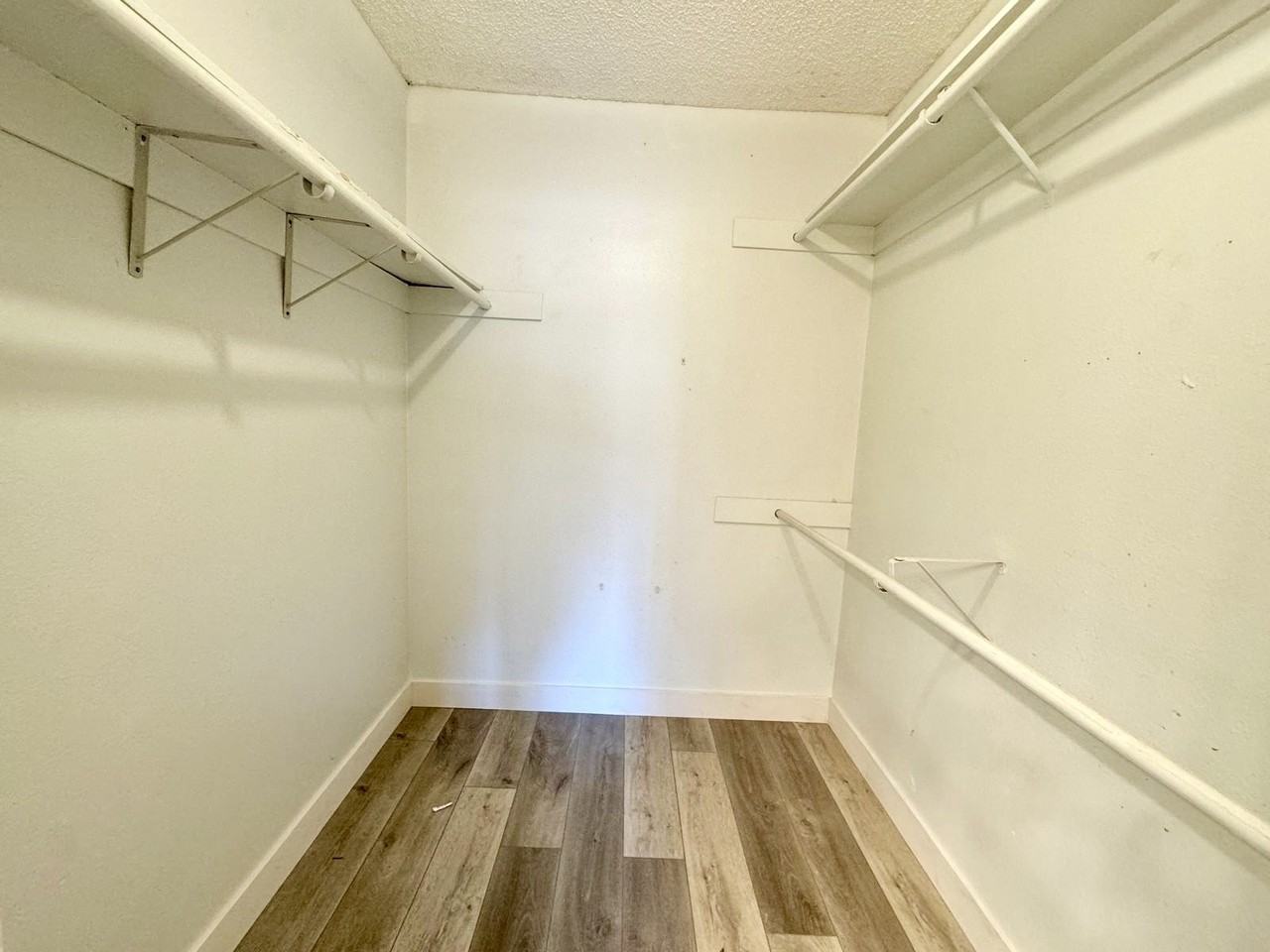 5353 Aztec Dr #4 - Photo 2 of 39